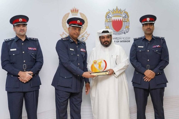 الإدارة العامة للمرور تكرم السواق المثاليين بمناسبة أسبوع المرور الخليجي