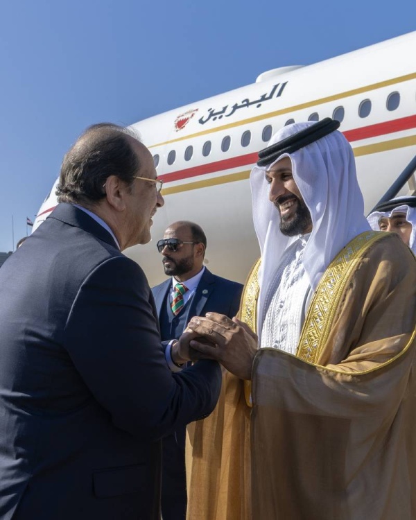 سمو مستشار الأمن الوطني قائد الحرس الملكي يصل الى جمهورية مصر العربية