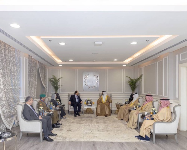 سمو مستشار الأمن الوطني قائد الحرس الملكي يصل الى جمهورية مصر العربية