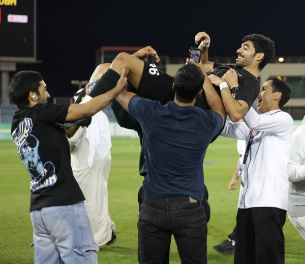 سلمان بن محمد يتوّج جامعة العلوم التطبيقية بلقب دوري الجامعات لكرة القدم