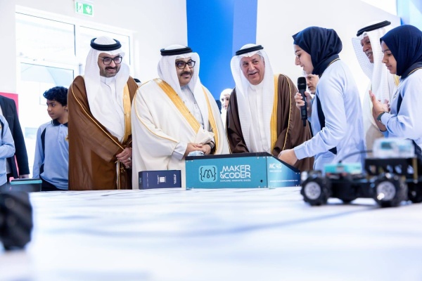 وزير التربية والتعليم يفتتح المبنى الجديد لمدرسة العاصمة&nbsp;