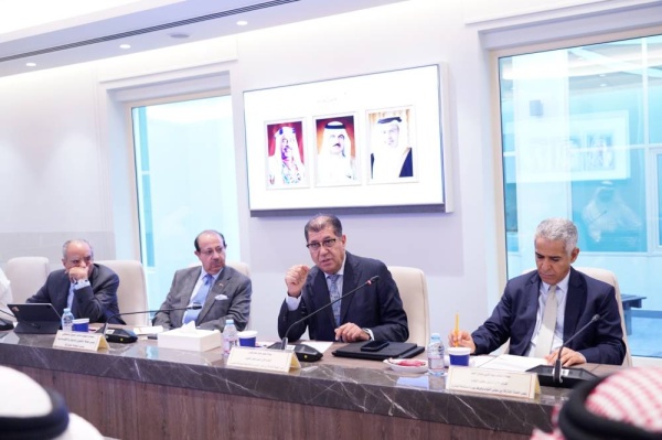 اللجنة المشتركة بين "الشورى والنواب تجتمع مع غرفة التجارة لمناقشة رسوم تصاريح الأجانب