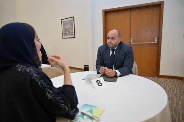 إنجاز البحرين تستضيف البرنامج السنوي التاسع للرؤساء التنفيذيين الشباب