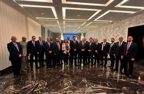 فواز بن محمد: تعزيز التعاون بين الدول العربية واسكتلندا بشتى المجالات