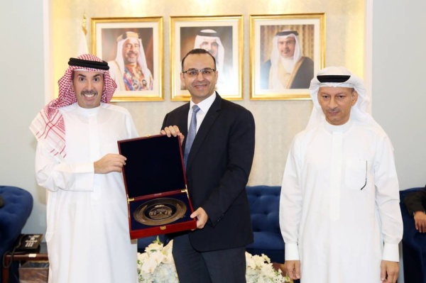 محافظ العاصمة: دعم المبادرات الخيرية والإنسانية تفعيلاً للشراكة المجتمعية