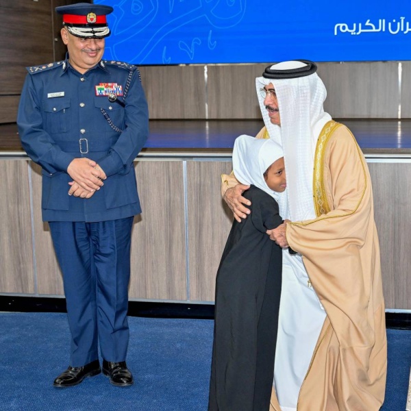 معالي وزير الداخلية يكرّم الفائزين في مسابقة وزارة الداخلية للقرآن الكريم ويشيد بما تحقق في عهد جلالة الملك المعظم من إنجازات في خدمة كتاب الله