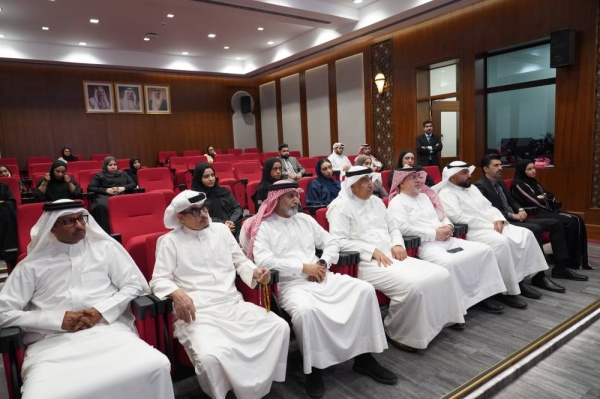 أمانة النواب تنظم فعاليات ومحاضرات توعوية لمنتسبيها