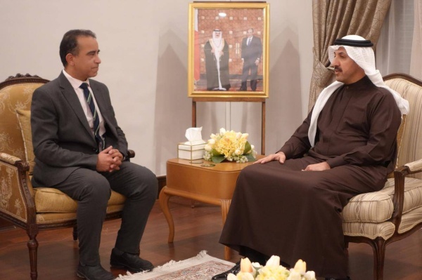 عبدالله بن أحمد: البحرين هيأت كافة الإمكانيات والترتيبات لنجاح "قمة العرب"