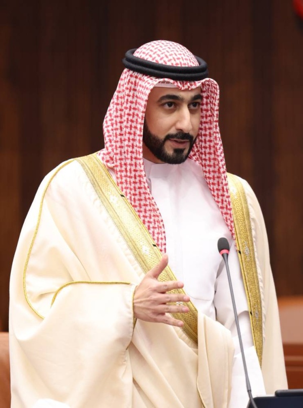 العريض: الذكاء الاصطناعي مطبق في البحرين منذ 3 عقود