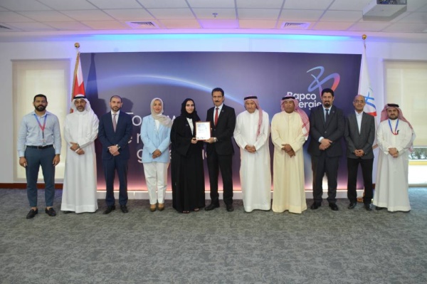 بمناسبة يوم العمال العالمي.. نقابة بابكو للاستكشاف والانتاج تكرم العمال المجدين