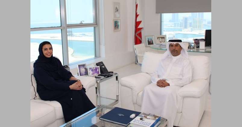 وزير النفط والبيئة يلتقي الرئيس التنفيذي لبنك الخليج الدولي في...