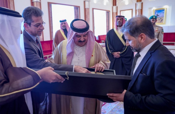 الملك: البحريني على رأس أولويات الدولة وتوفير الحقوق والضمانات للعمال البحرينيين