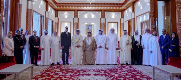الملك: البحريني على رأس أولويات الدولة وتوفير الحقوق والضمانات للعمال البحرينيين
