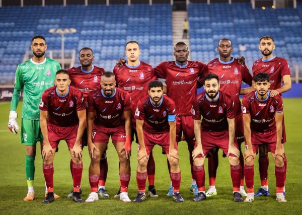 الشباب في مهمة البقاء يلاقي الأهلي !