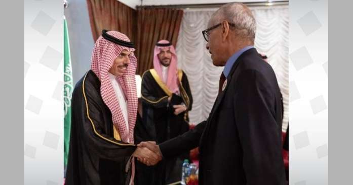 وزير الخارجية السعودي يلتقي وزير خارجية السودان المكلف