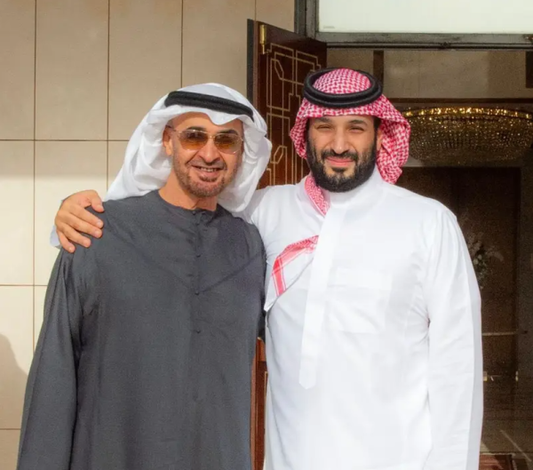 محمد بن سلمان يلتقي بالرئيس الإماراتي محمد بن زايد في المنطقة الشرقية