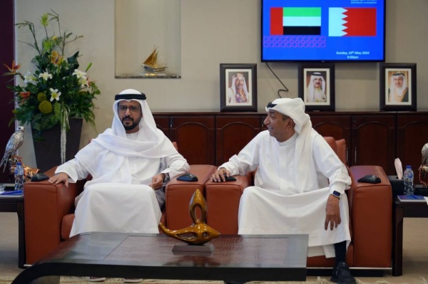 استقبل السفير الإماراتي ... ناس: تعزيز التعاون في القطاعات الواعدة بين البلدين والاستفادة من المقومات الاقتصادية في السوقين