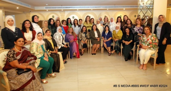 &rlm;"سيدات الأعمال" تكرم عدداً من منتسبي الصحافة الوطنية