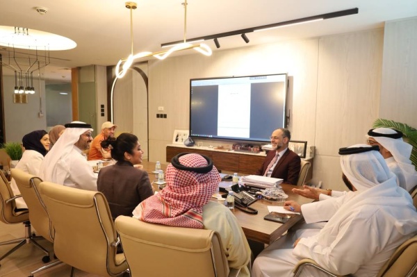 &laquo;التفكير الإستراتيجي&raquo; و&laquo;الأطباء البحرينية&raquo; تبحثان قوانين القطاع الطبي