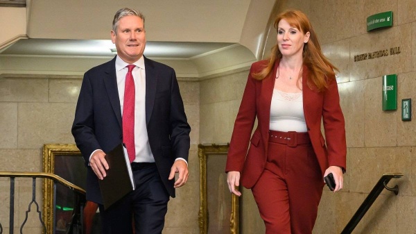 قالوا لها &laquo;لن تَصِلي أبداً&raquo;.. فأصبحت نائبة رئيس وزراء بريطانيا