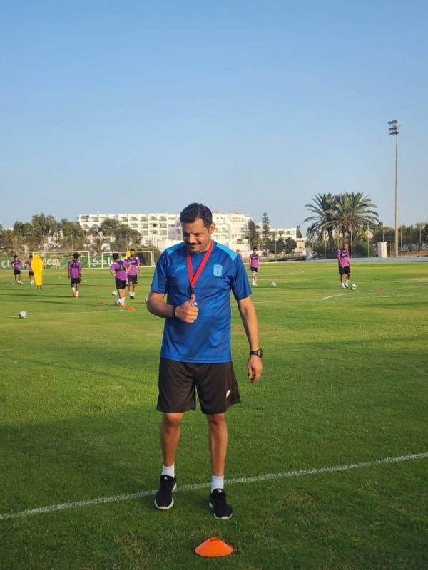 الشمري يخضع لمعايشة فنية مع فريق أبها السعودي !