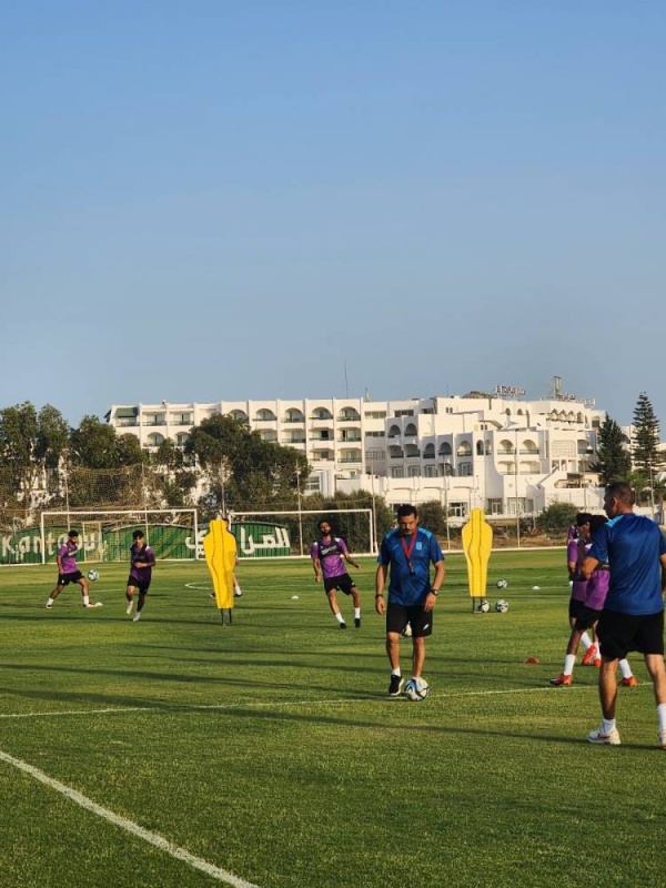 الشمري يخضع لمعايشة فنية مع فريق أبها السعودي !