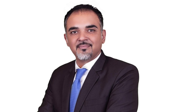 رجل الأعمال أحمد يوسف: إسناد إصدار تراخيص البناء إلى &laquo;الخاص&raquo; يعزّز الاستثمار بقطاع العقارات