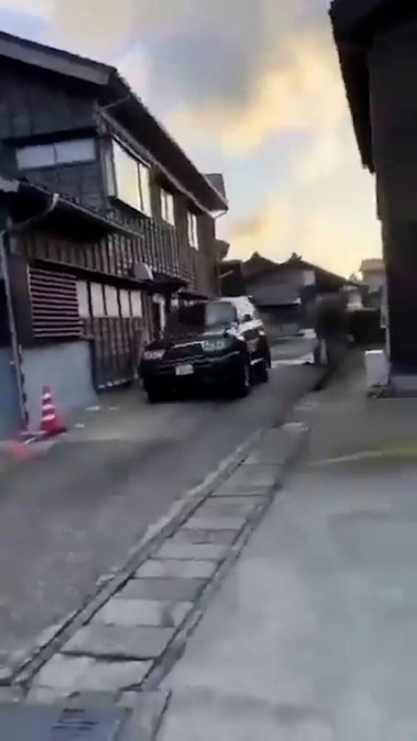 زلزالان بقوة 7,1 و6,9 درجة يضربان اليابان