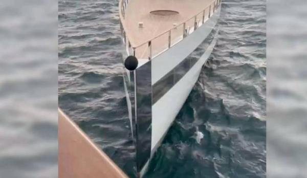 أحدهما لستيف جوبز.. اصطدام يختين قيمتهما 265 مليون دولار