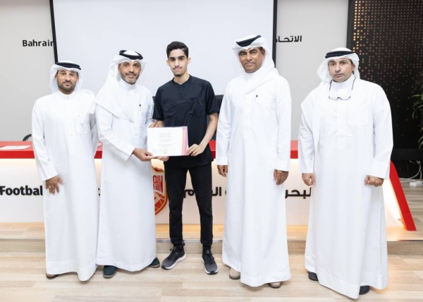 30 حكمًا يختتمون مشاركتهم بدورة المستجدين