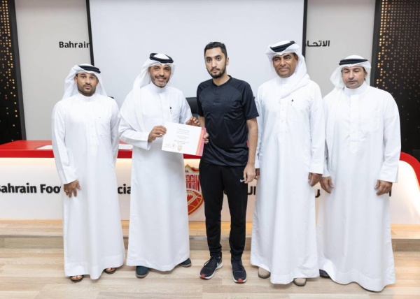 30 حكمًا يختتمون مشاركتهم بدورة المستجدين