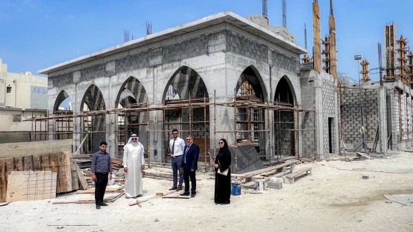 وفد من الأوقاف الجعفرية يطلع على مستجدات العمل في مشاريع مساجد مدينة سلمان