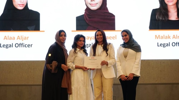 بنك البحرين للتنمية يستضيف لقاء "Townhall" لموظفيه