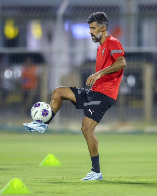 منتخبنا الوطني يتسلح بالأرض والجمهور في مواجهة اليابان.. الثلاثاء