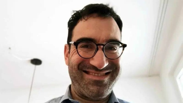 خفايا &laquo;مثيرة&raquo; عن الصحفي الإسرائيلي &laquo;تارتاكوفسكي&raquo; المعتقل في لبنان