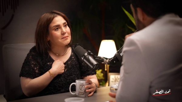 الفنانة الكويتية شوق الموسوي: علمت أن والدتي على قيد الحياة في الـ14.. وشقيقتي تزوجت من طليقي