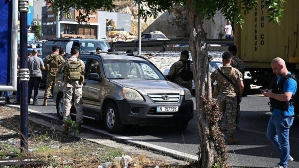 3 صواريخ إسرائيلية لاحقتهما.. سيدة إيرانية تقتل مع زوجها في لبنان