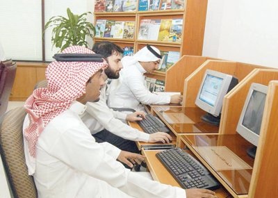 «العمل»: لا وظيفة للخريج مع إصرار صاحب العمل على الخبرة