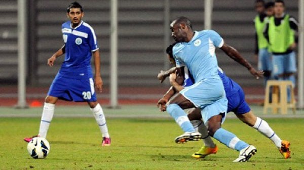 الرفاع يقترب من لقب الدوري