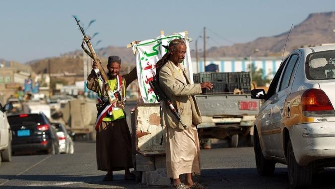 لقاء غير مسبوق بين الحوثيين وحزب الإصلاح السني لخفض التوتر في اليمن