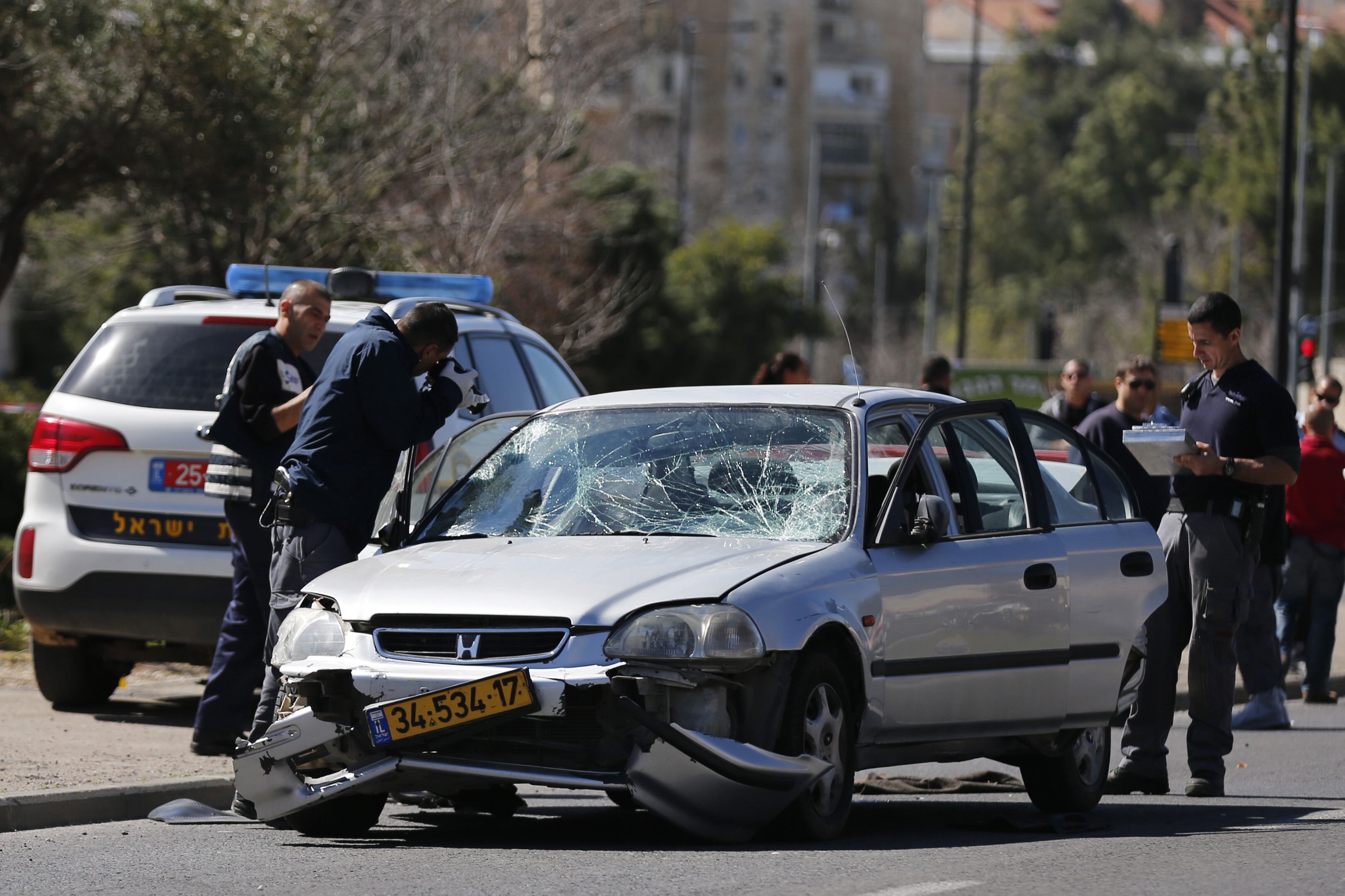 إصابة 5 في حادث دهس بالقدس منهم 4 شرطيات إسرائيليات