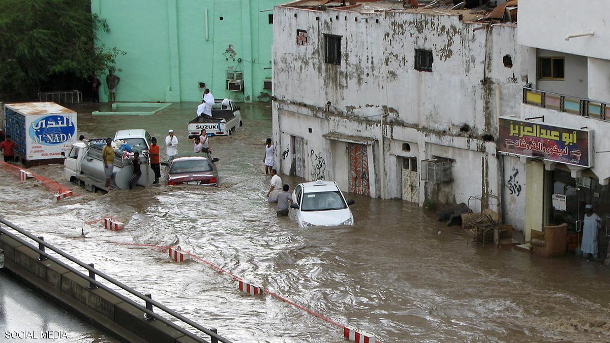 ارتفاع عدد ضحايا السيول في مصر