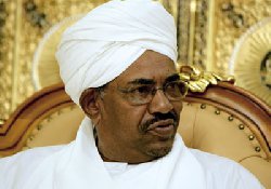 البشير: منظمات دولية تقوض السودان وتذكي الصراع فيه