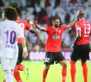 بطولةالامارات: الاهلي يحسم القمة مع العين لصالحه