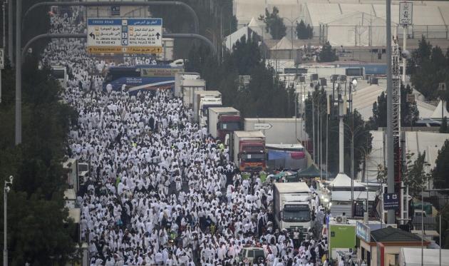 هيئة الإحصاء:عدد الحجاج هذا العام تخطى المليون و800 ألف