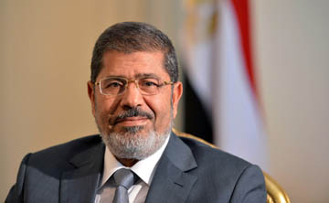 مرسي: مصر لا تتدخل في شئون جيرانها وتحترم خصوصية كل قطر عربي