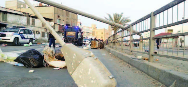 «حوزة الأطهار» في قم: دعم قاسم «قائداً مركزياً» لأحداث البحرين