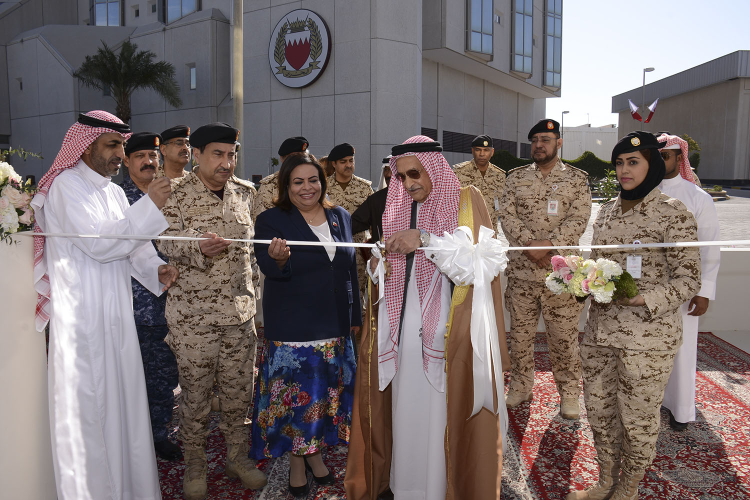 اقامة حفل تسلم الشهادة الدولية للمواصفات الطبية