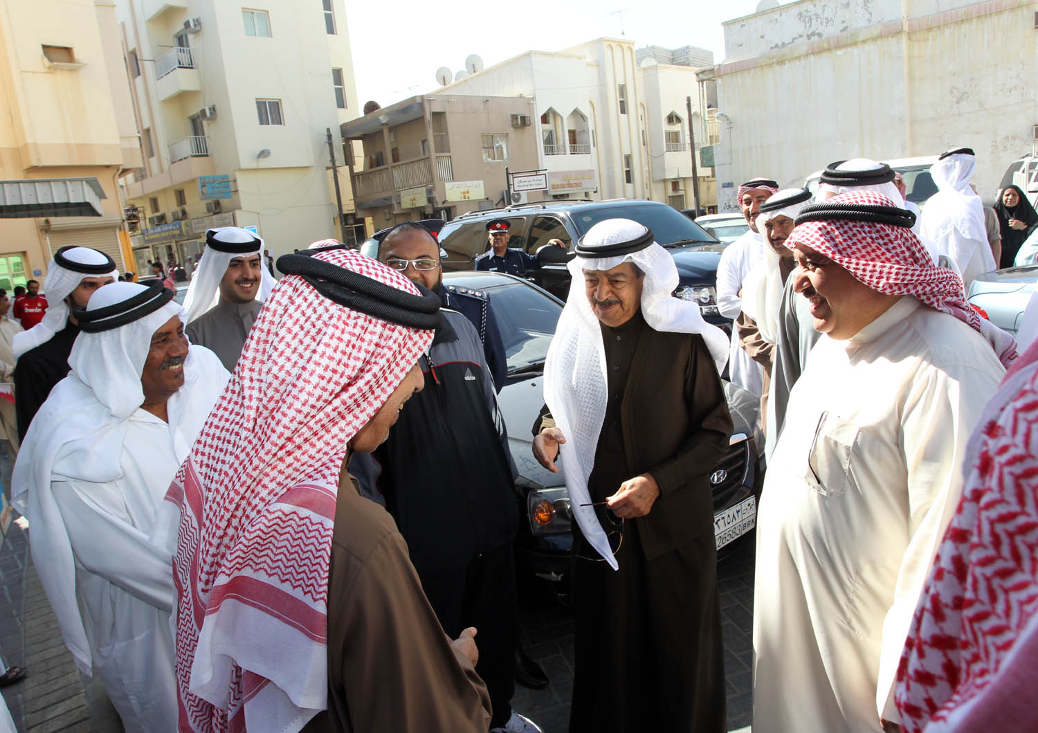 رئيس الوزراء: الحكومة حريصة على توفير الحياة الآمنة والمرفهة للمواطنين