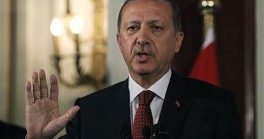 أردوغان يدعو لمقاضاة جلعاد شارون لتحريضه على ضرب غزة بقنابل ذرية